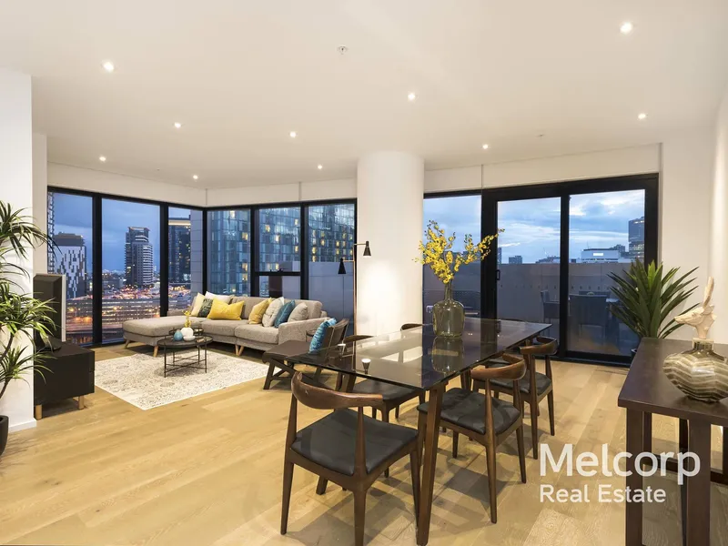 Prima perfection with huge entertainer's terrace 