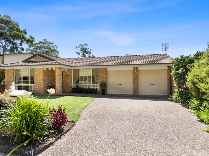 Located walking distance to beach in quiet culdesac