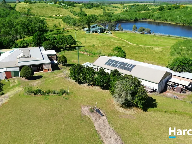 BIG HOUSE, BIG SHED, BIG VIEWS