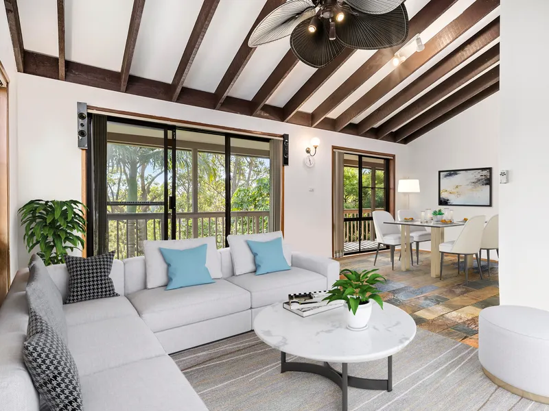 Wonderful family haven in a private leafy setting