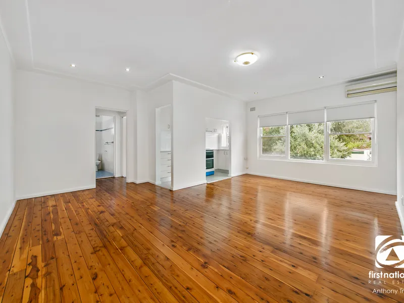 MODERN 2 BED UNIT WITH AIR CONDITIONING
