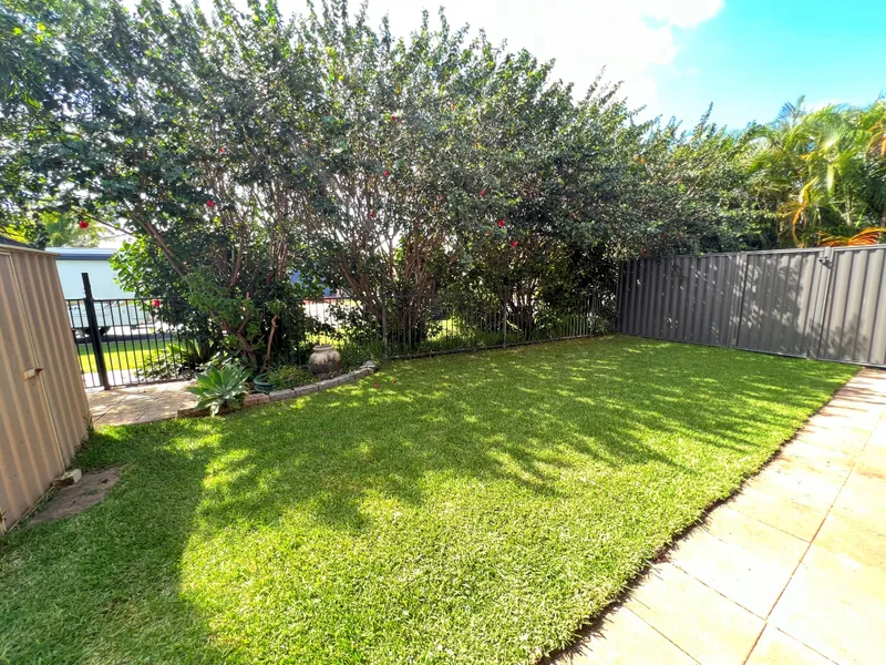 Newly Rennovated Sunny Granny Flat