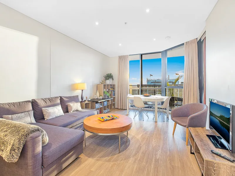 stunning one bedroom with resort lifestyle facilities.