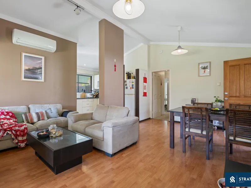 The Perfect First/Investment Home!! Blink And You Will Miss This Opportunity!!