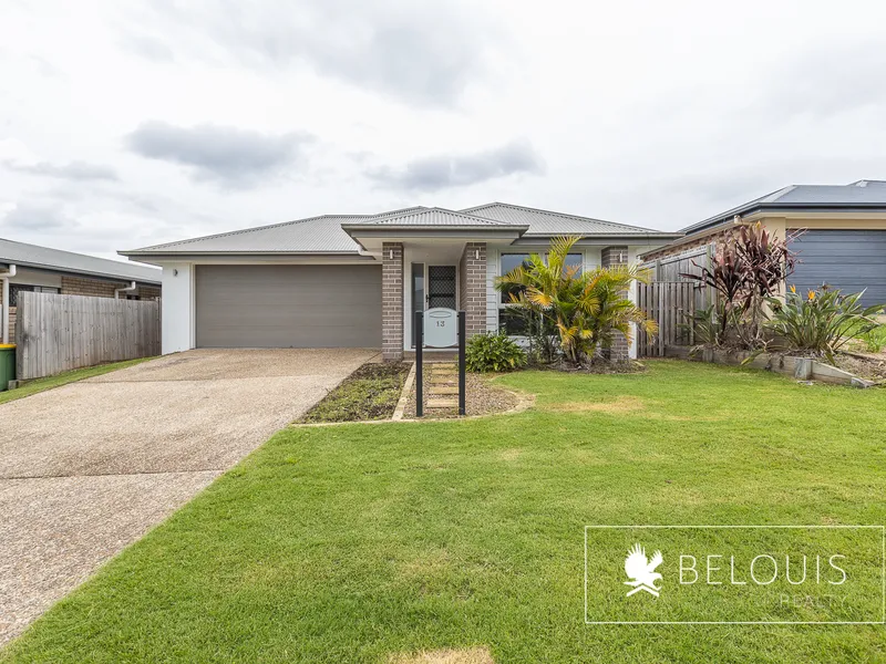 Bright Home with Separate Living Area!