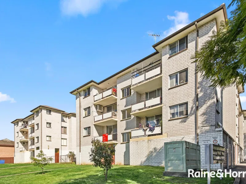 Fabulous Opportunity, Great Investment & Great Location