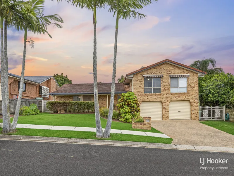 Stylish Family Retreat - Sunnybank Hills Primary Catchment!