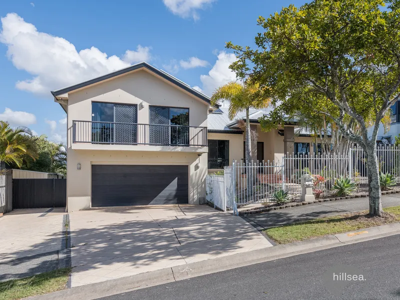 Grand Family Home with Panoramic Views