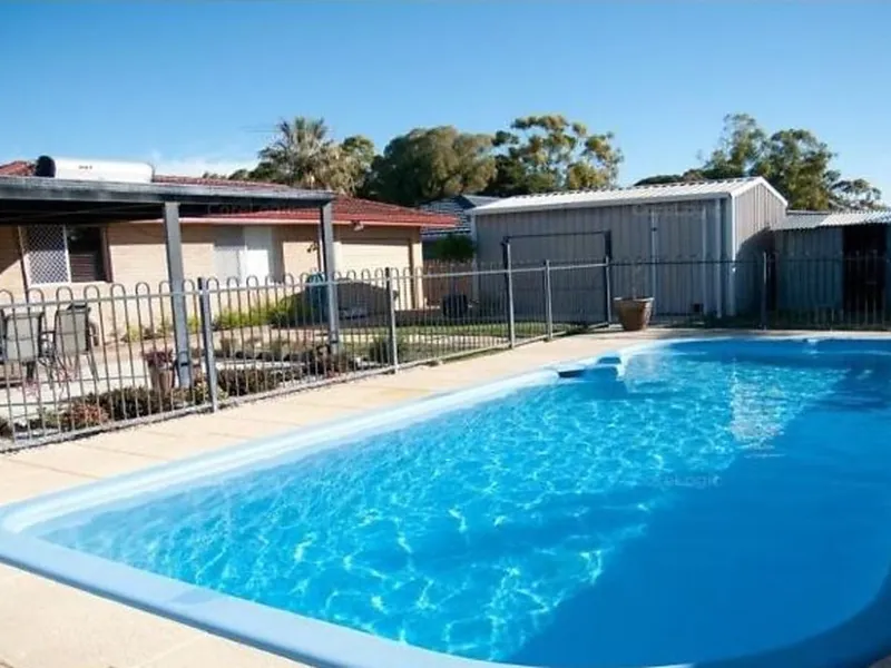 Pool and Powered Shed