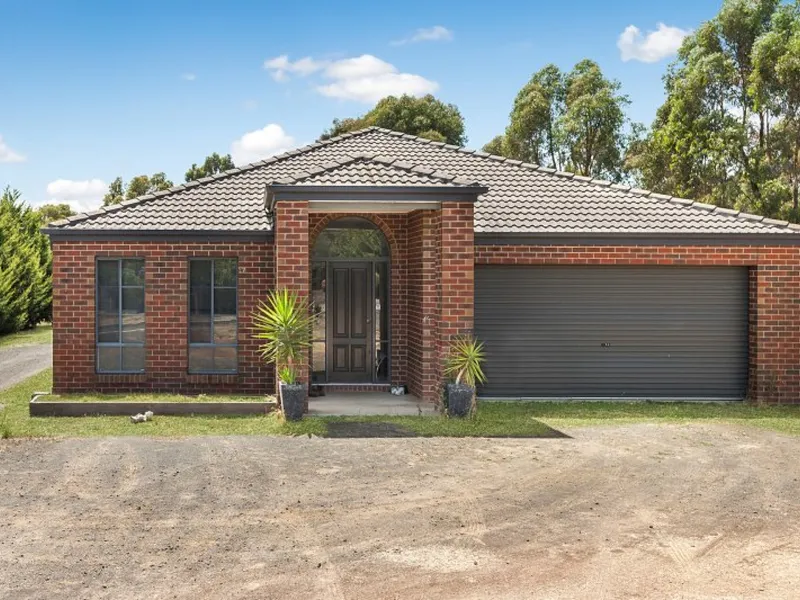 Calling all Renovators - Large Family Home on Huge Block