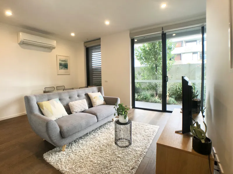 Stylish Fully Furnished Apartment in the Heart of Carnegie.  Ready to move in...