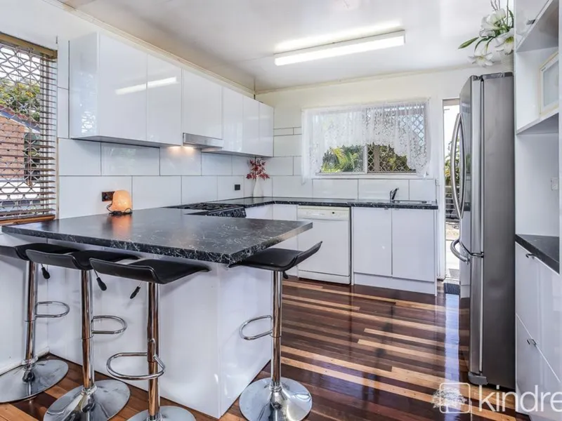 Discover the Charm of a 3-Bedroom Double-Storey Home with a Cozy Downstairs Retreat!
