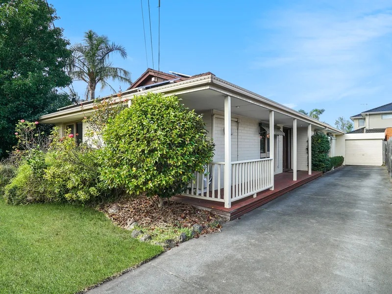 FREE STANDING THREE BEDROOM HOUSE IN MULGRAVE!