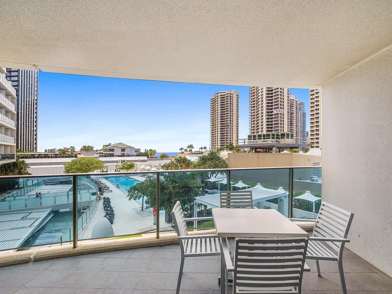 Keep That Holiday Feeling - All Year Round!