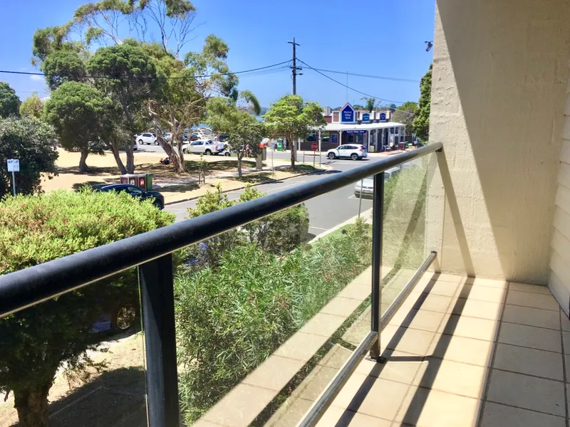 HOLIDAY UNIT IN THE CENTRE OF METUNG