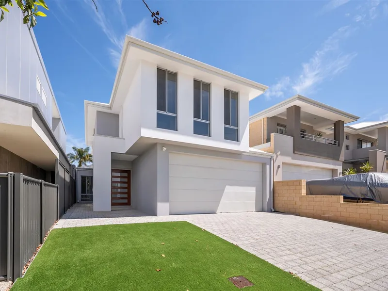 Brand New Bespoke Ardross Lifestyle