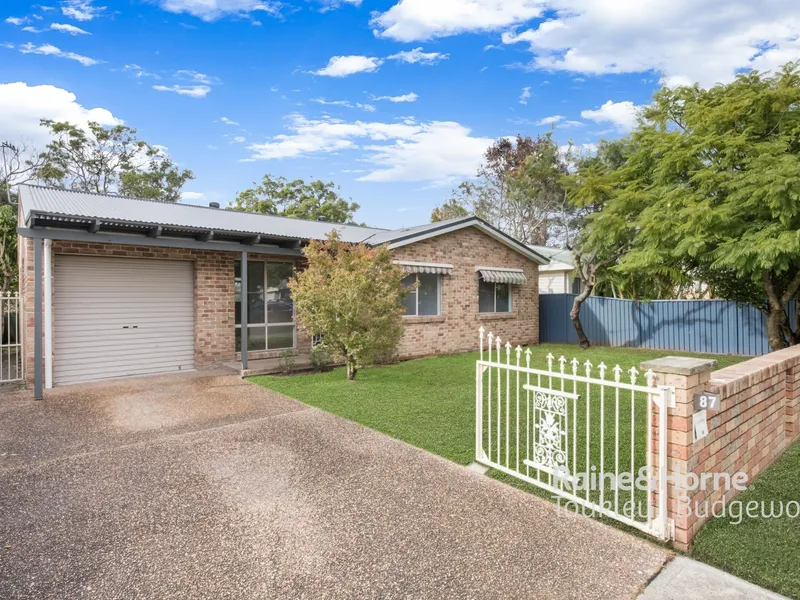 Newly Renovated 3-Bedroom Home in Lake Munmorah!