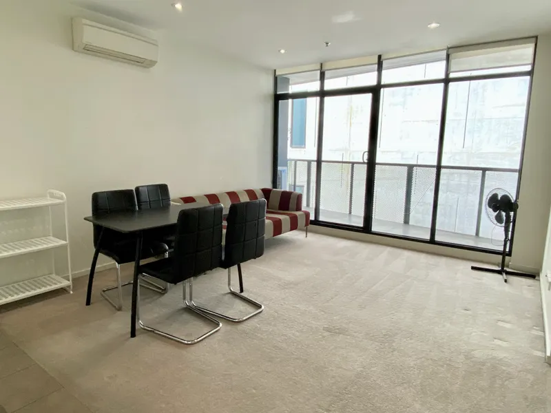 FURNISHED ONE BEDROOM APARTMENT IN THE CBD