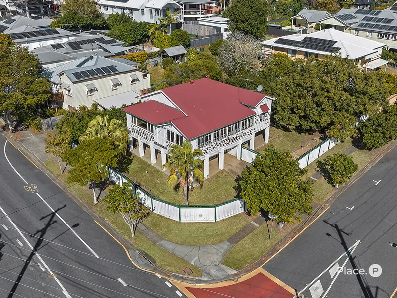 Premier Position, Potential and City Views