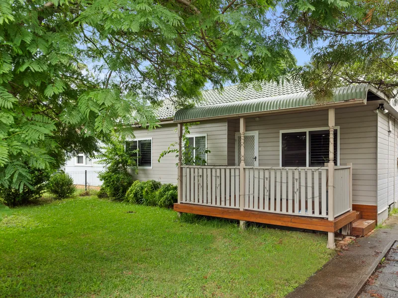 DA Approved 13 Room Boarding House