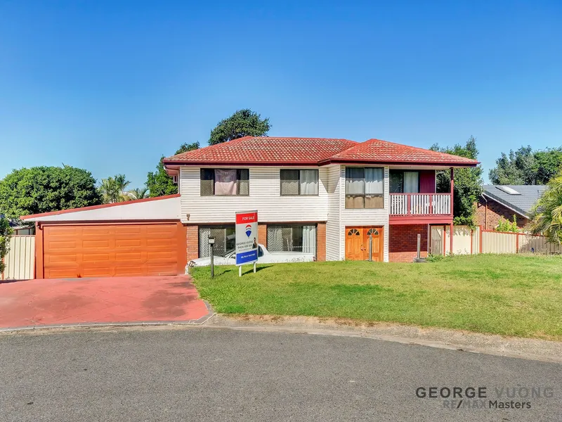 Dual living with loads of car space !!!