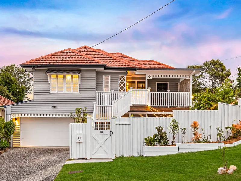 CLASSICALLY POLISHED TO PERFECTION