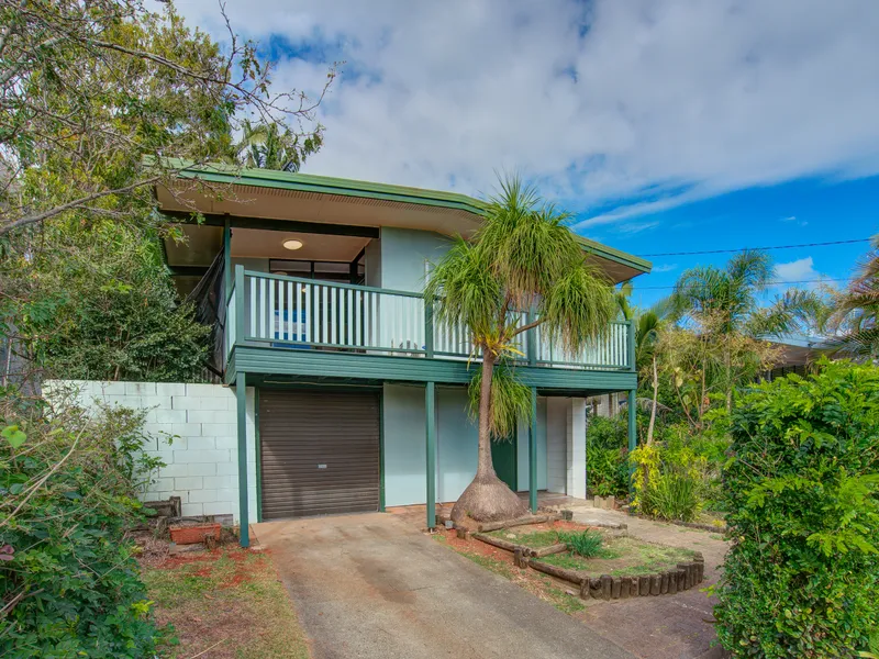 Like to entertain with city views? Need dual living potential?