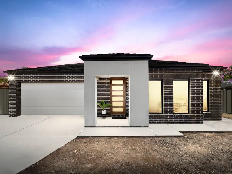 Experience Unmatched Elegance and Contemporary Luxury in Paralowie's Heart: A Modern Marvel by Metricon Homes.