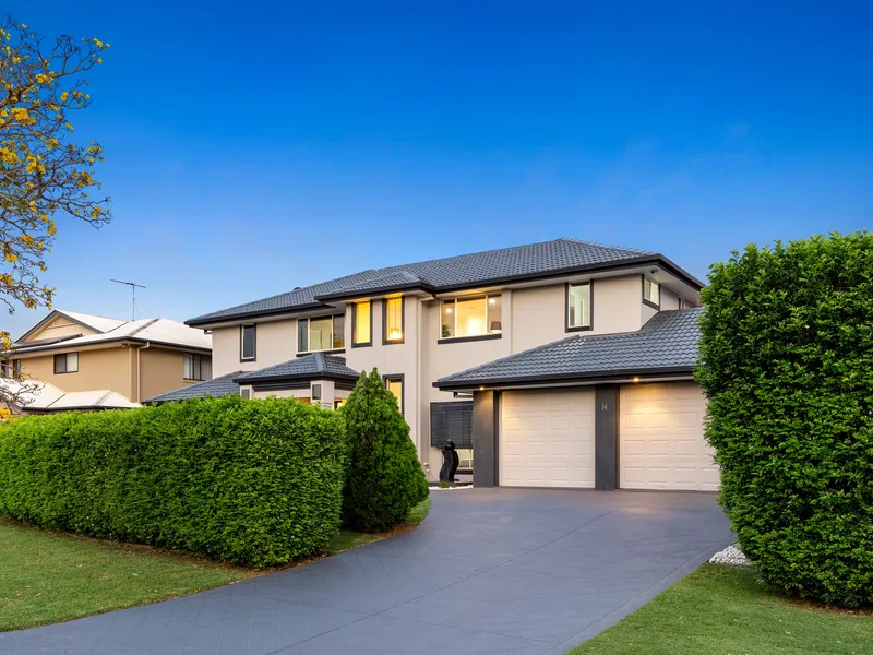 Stylish Custom Family Home In An Elevated Premium Position
