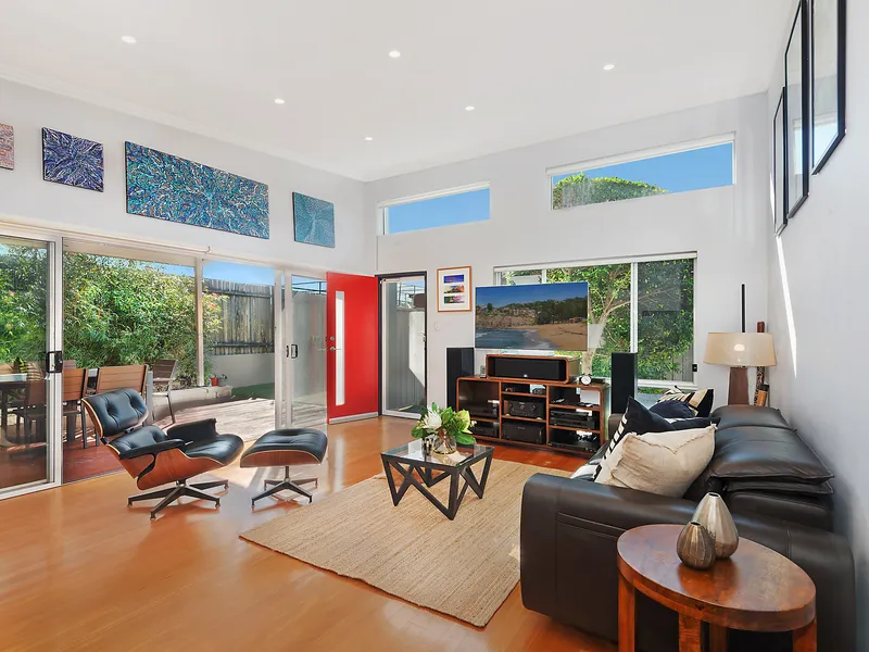 Stylish modern villa offers space and privacy