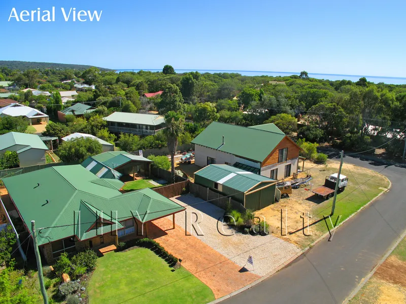 BEACHSIDE CUL DE SAC