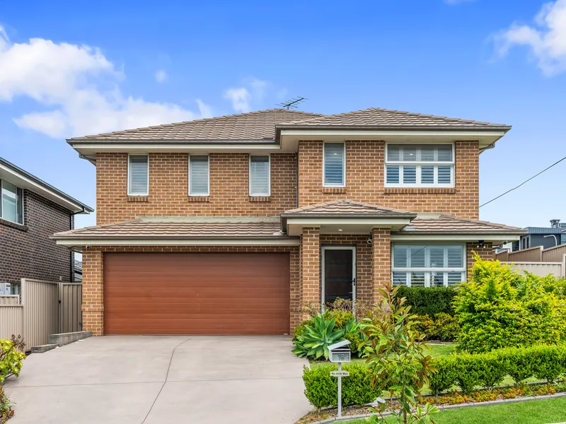 Contemporary Home Offering Convenient Family Lifestyle