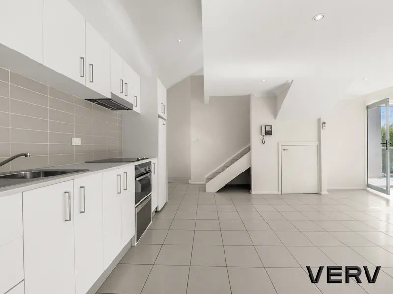 EXCELLENT TWO-BEDROOM APARTMENT