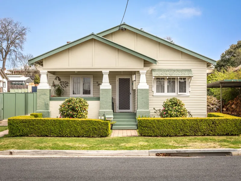 CHARMING FAMILY HOME IN THE HEART OF BEGA