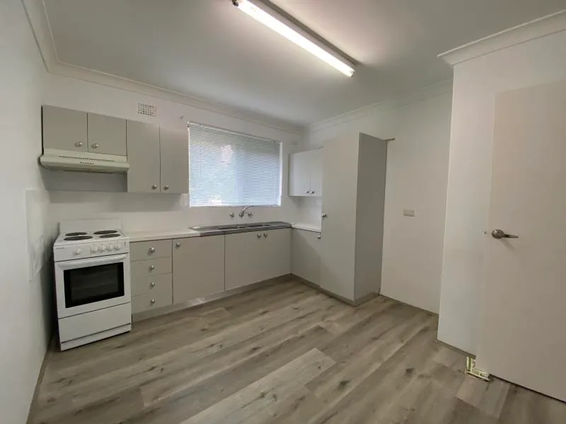 2 bedroom unit! Location Location