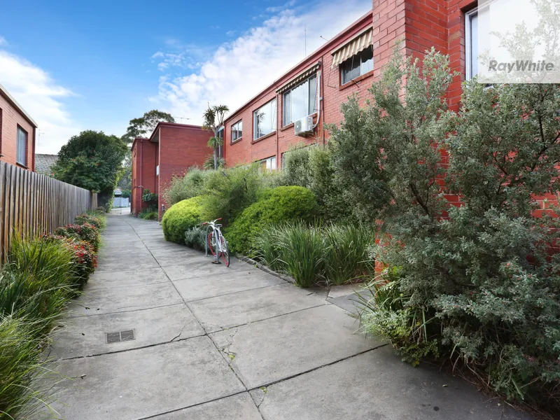 READY & WAITING FOR YOU!