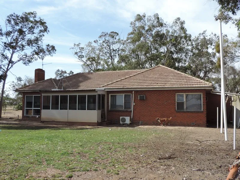 4 BEDROOM HOME WITH 261.8 ACRES