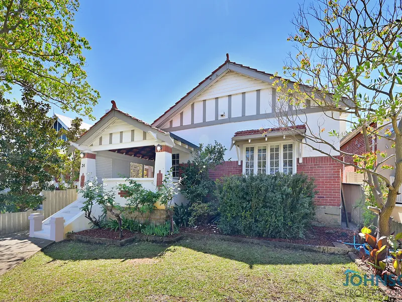 3 bed house plus 1 bed studio