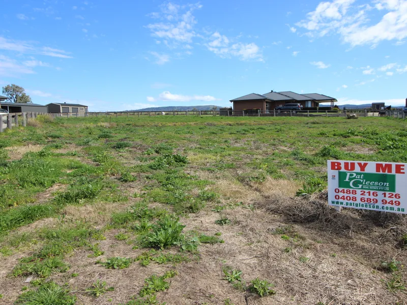 ** GREAT BUILDING BLOCK IN MODERN SUBDIVISION **