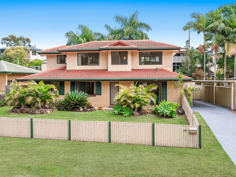 Tranquil Home Opposite Peaceful Parkland