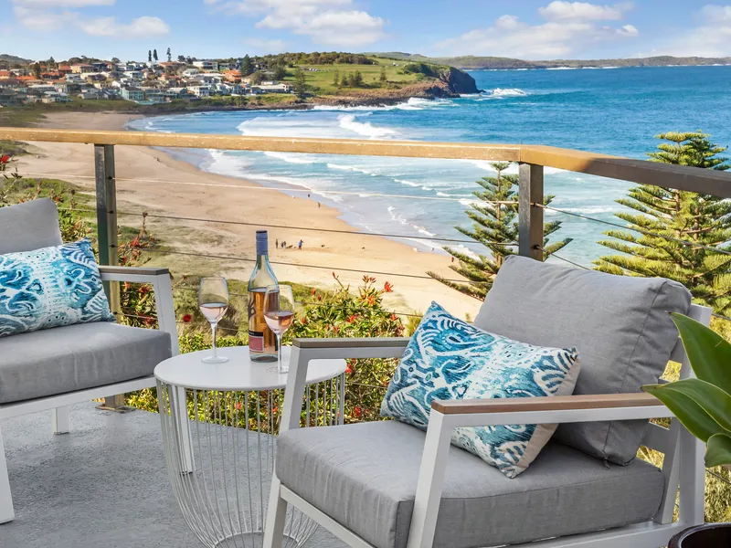 1970s Beach House - The Australian Dream
