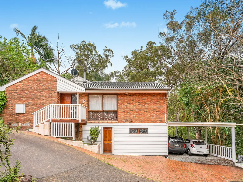 Spacious family home with private bushland setting