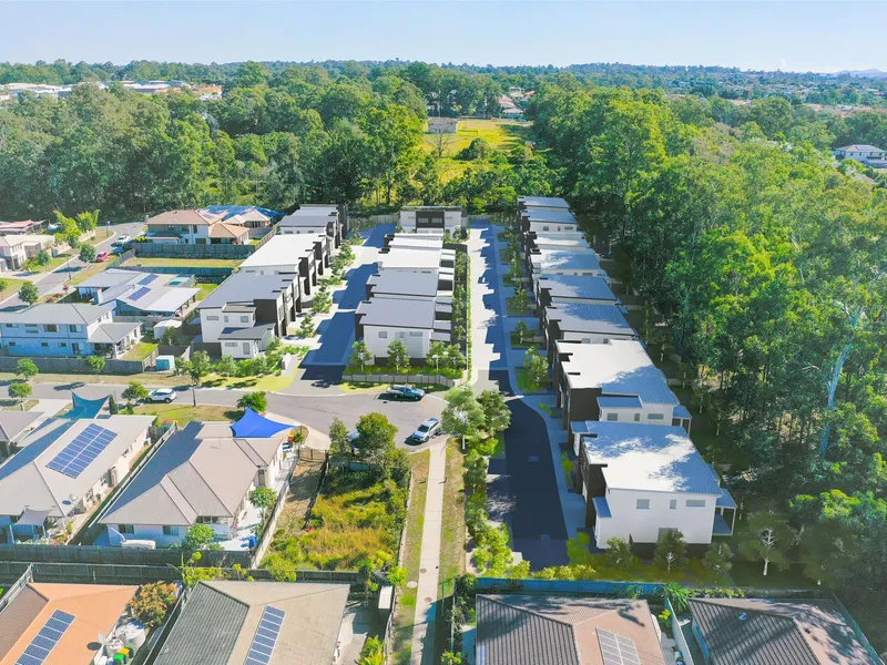 Stylish 3 Bedroom Townhouses - 25 Minutes from Brisbane CBD