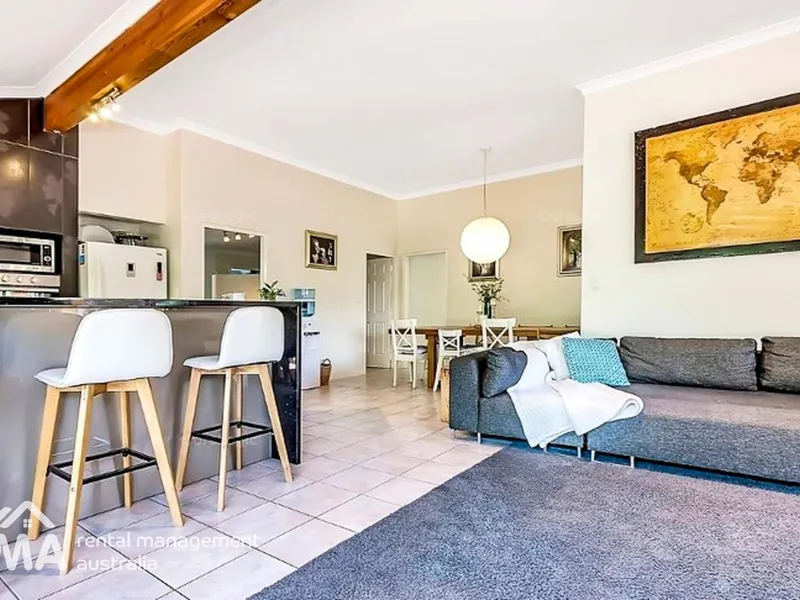 IDEAL FAMILY HOME