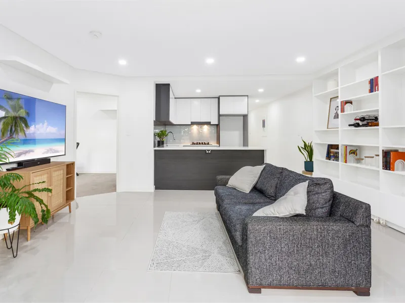 AS-NEW LIVING, PET FRIENDLY BLOCK