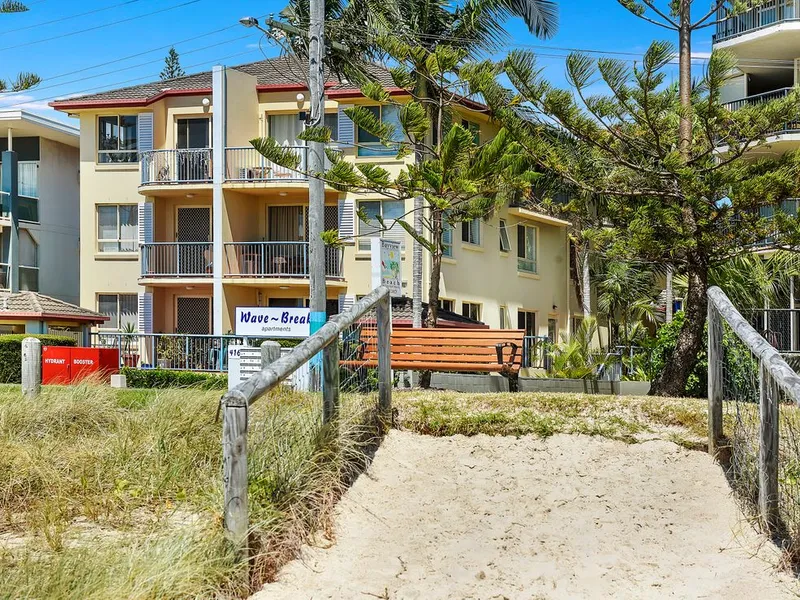 Wave-Break One Bedroom Apartments