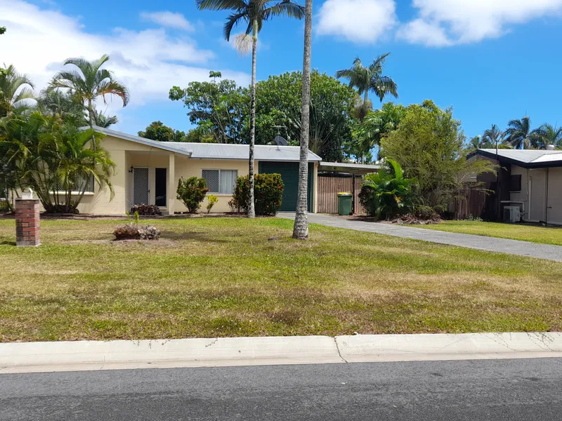 Perfect Position with space and privacy!