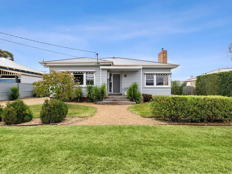 Beautifully Renovated Family Home In Superb Location