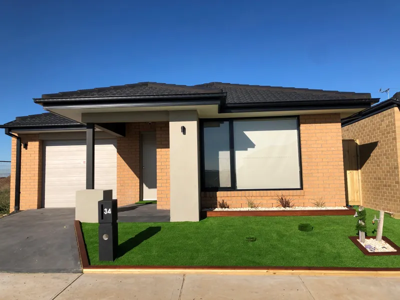 Brand New Family Home in Elements, Truganina!