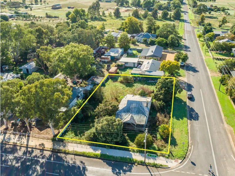 Motivated Vendor wants it SOLD!!